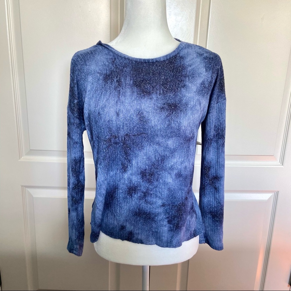 Blue Washed Patterned Pullover Shirt For Women